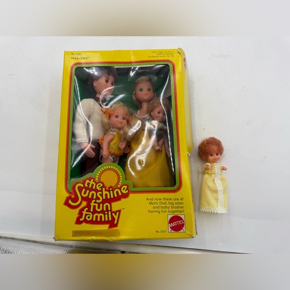 1977 Vintage Mattel 2321 The Sunshine Fun Family Original Box - Picture 4 of 6